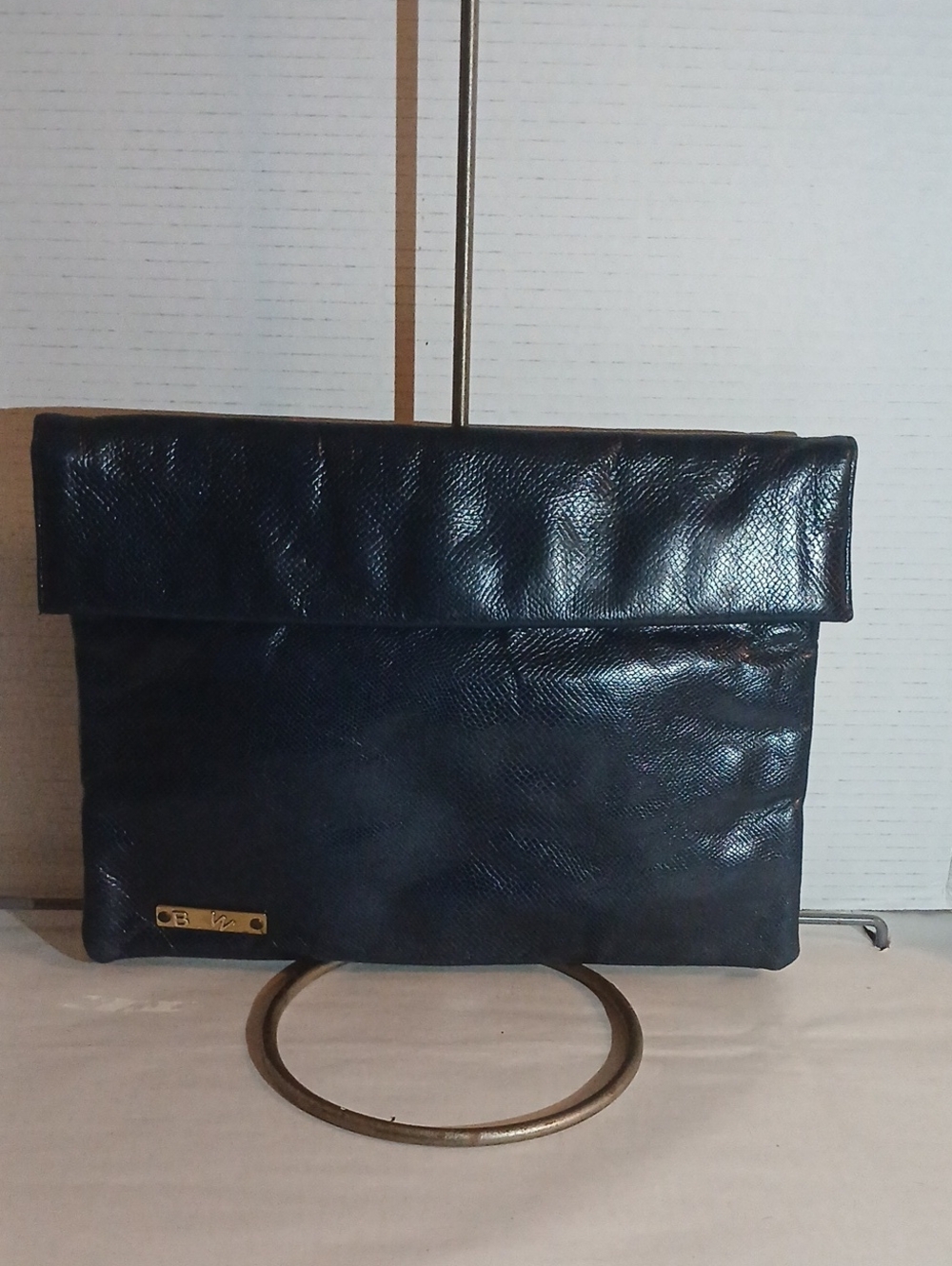 Vtg Ruthe E Saltz Navy blue. Fold-Over Leather Clutch Or Shulder bag.